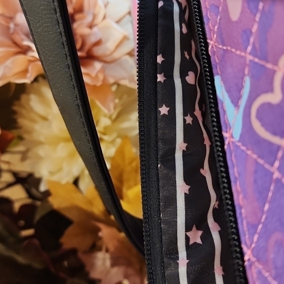 NWT LUV BETSEY QUILTED WEEKENDER - Picture 8 of 8